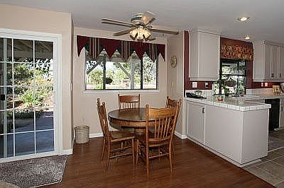 5th image of 461 Platt Cir