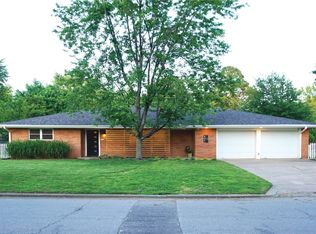 607 Carlton St, Springdale, AR 72762