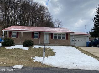 237 Wisdom Dr, Mifflinburg, PA 17844