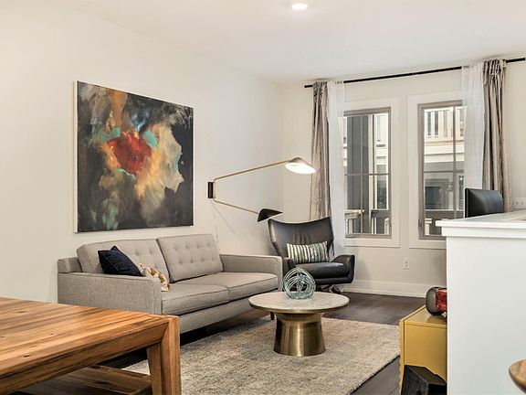 3rd image of 2005-16 Celadon Dr NE Unit 133