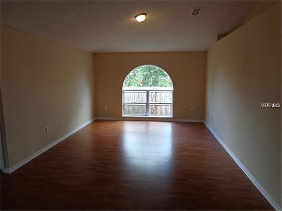 4th image of 406 Ohio Way