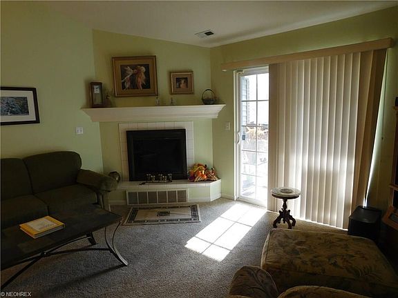 3rd image of 3395 Lenox Village Dr Unit 250