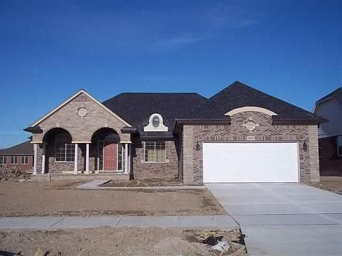 1st image of 50774 Bredenbury Dr