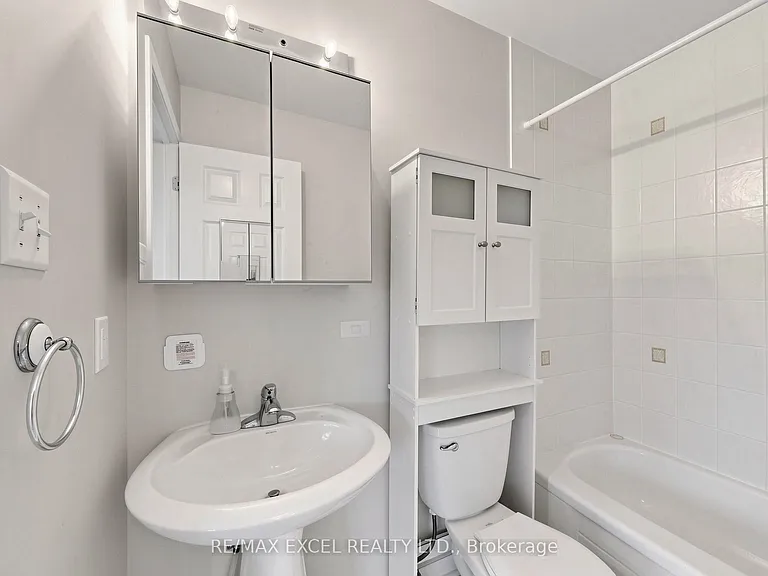 11 Peony St — Photo 29