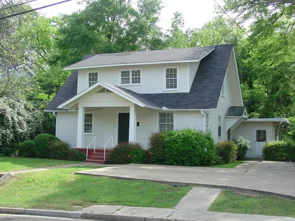102 Caldwell St, Starkville, MS 39759