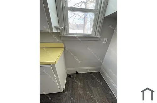 1118 Congress Ave #1 Photo 1