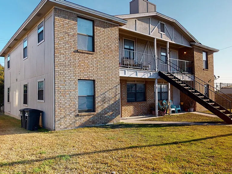 509 E Beeline Ln #1 — Photo 1