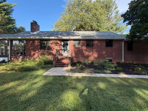 4244 Ten Oaks Rd, Dayton, MD 21036
