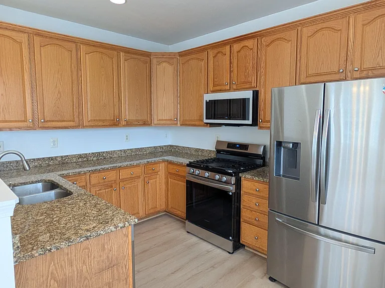 17289 Vaughn Ln — Photo 13