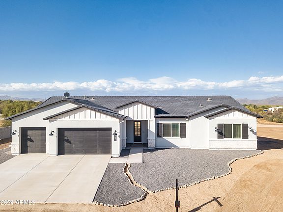 2nd image of 15444 E Palo Brea Lane