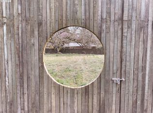 4410 NE Holman St, Portland, OR 97218