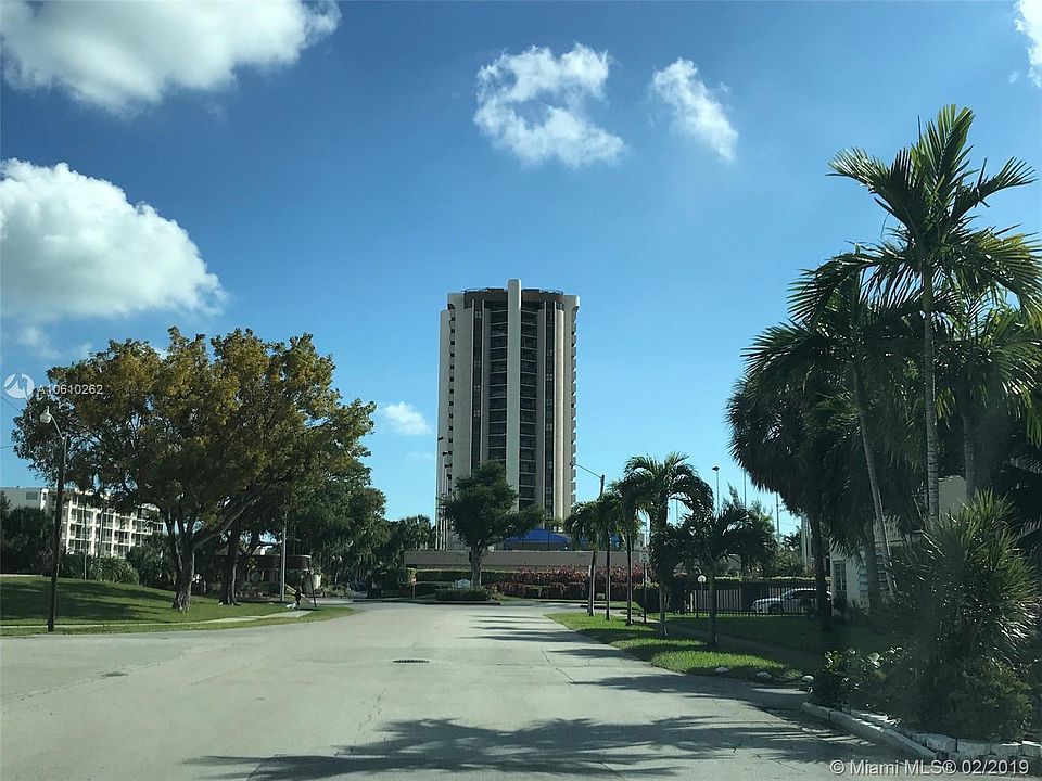 1st image of 1800 NE 114 St 2211 #2211
