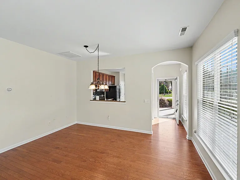 9009 Smokey Hill Ln — Photo 15