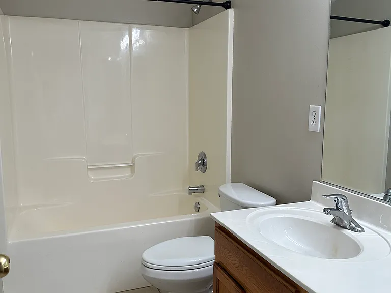 2108 Lord Proprietor Ln — Photo 25