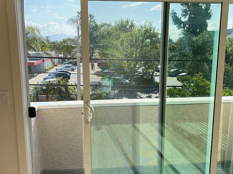 1 Month Free! Renovated Units in Central Van Nuys — Photo 5