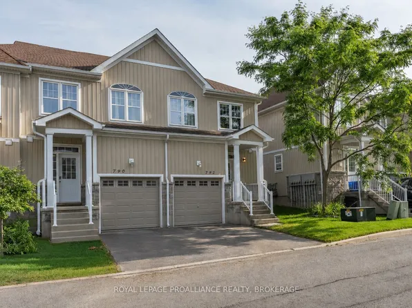 792 Newmarket Ln, Kingston, ON K7K 0C8