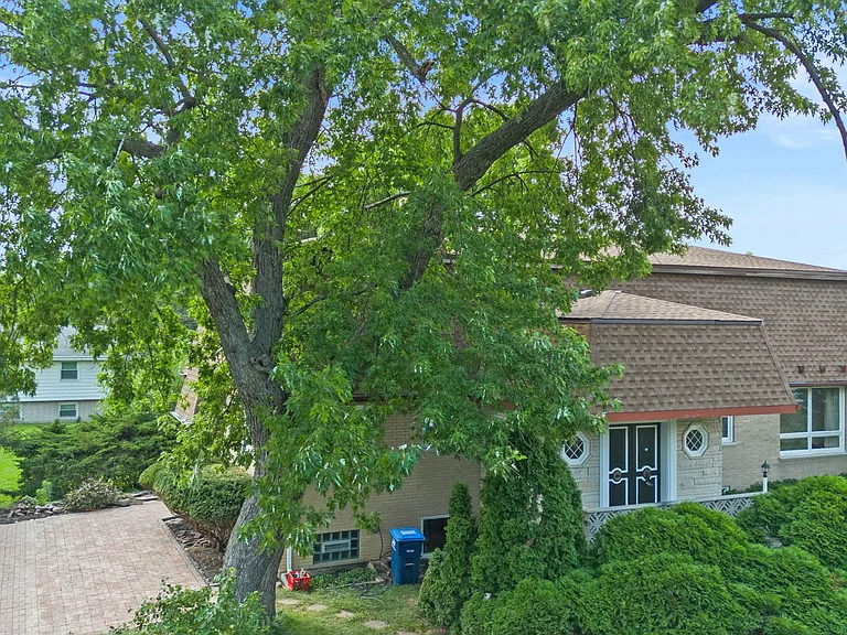 288 Middaugh Rd — Photo 4