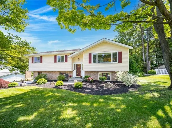 22 Hilltop Drive, Wappingers Falls, NY 12590