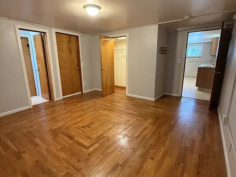 407 Fremont St #1/2-A — Photo 2
