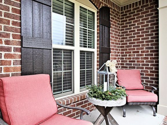 4th image of 537 Fort Lee Ct