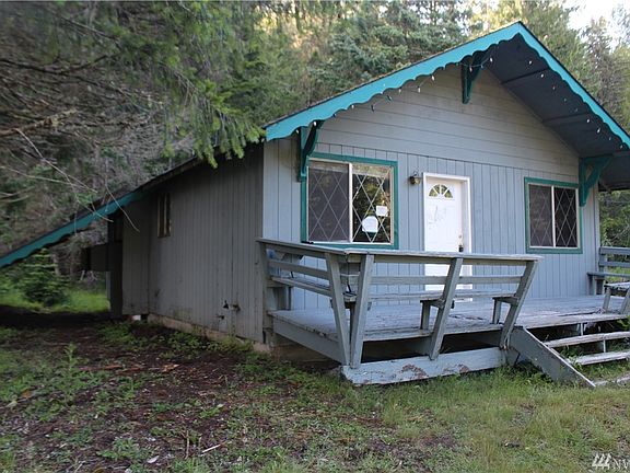 4th image of 16915 Rainbow Ln E