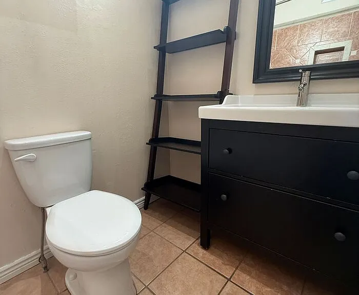 2755 W Anklam Rd #B — Photo 10