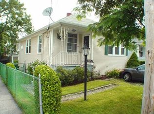 76 Hemlock St, Fall River, MA 02720