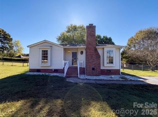 1815 Gray Bark Dr, Gastonia, NC 28054