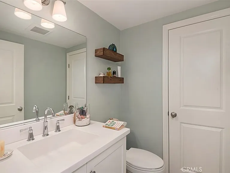 274 Rodeo — Photo 5