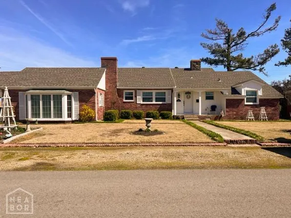 406 Ridgecrest Dr, Walnut Ridge, AR 72476