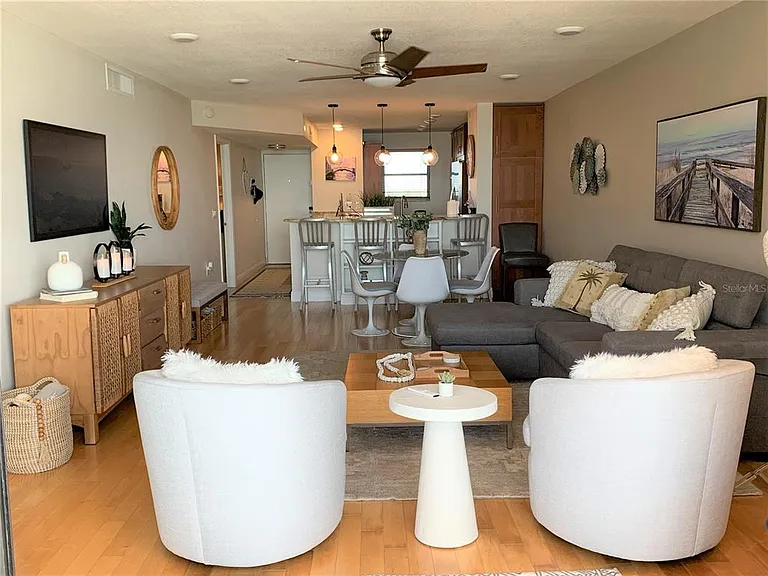 18304 Gulf Blvd #516 — Photo 9