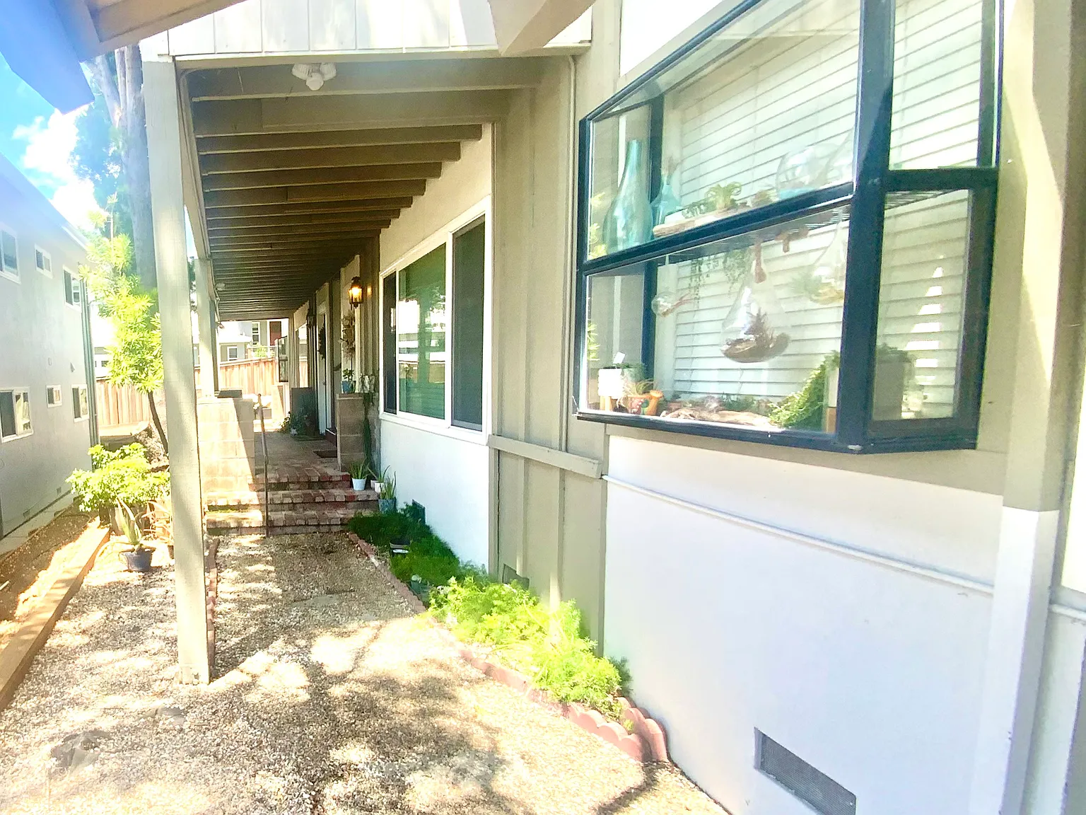 9 Jade Ct — Photo 2