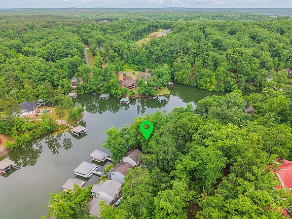 3rd image of Red Oak Pt