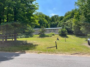 136 Columbian Rd, Cranberry Lake, NY 12927