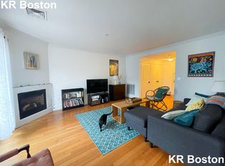 159 Beacon St #12, Somerville, MA 02143