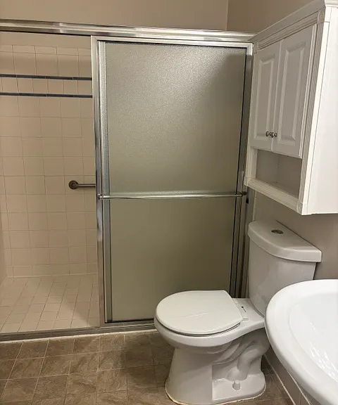 Downstairs full bath 2