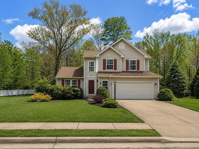 167 Creekledge Ln — Photo 2