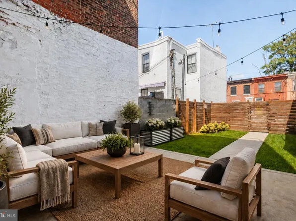 1551 E Berks St, Philadelphia, PA 19125