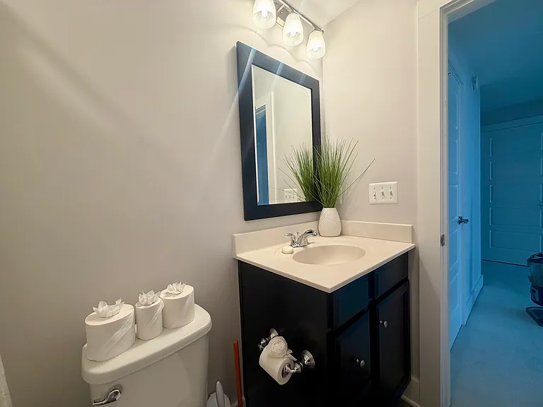 4353 Saunders Station Loop #A — Photo 36
