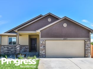 6863 Phantom Way, Colorado Springs, CO 80925