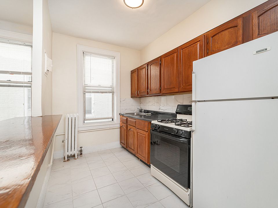 1st image of 31-26 35th St #5