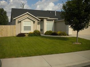 1063 N Truckee Pl, Meridian, ID 83642