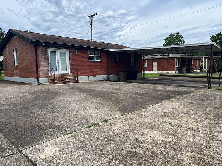 3311 W Hamilton Ave — Photo 21