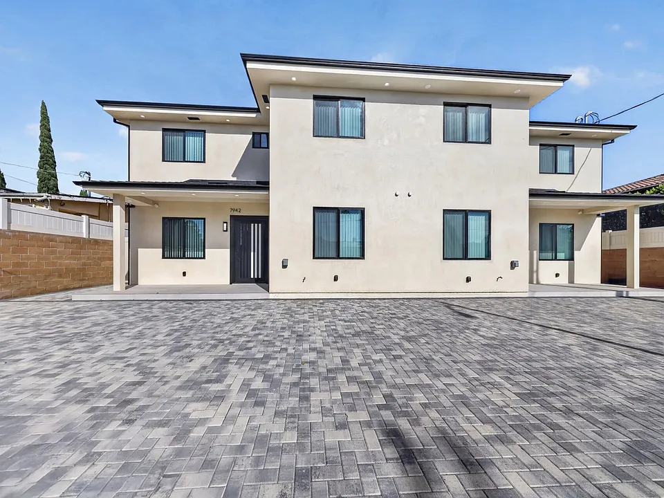 7942 Ethel Ave