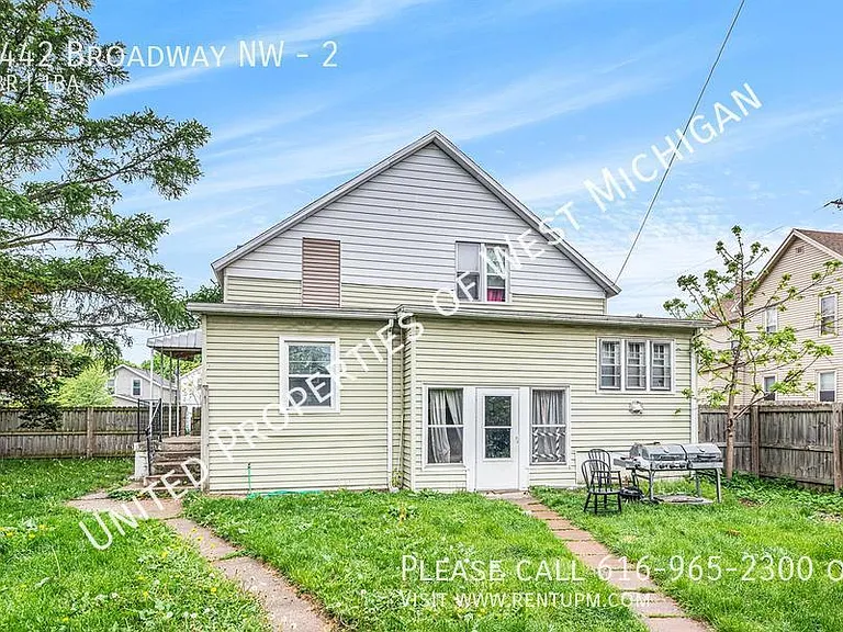 1442 Broadway Ave NW #2 — Photo 20