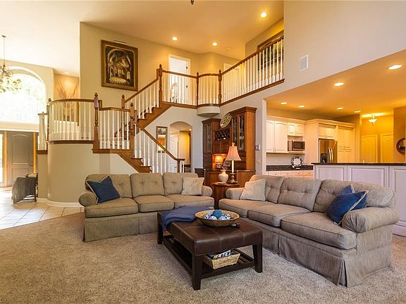 4th image of 4252 Saint Francis Ct
