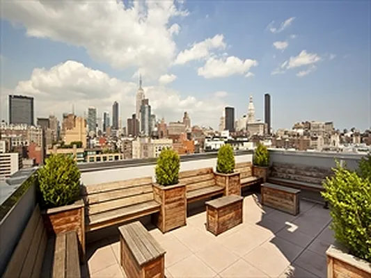 Sold by Corcoran | media 7