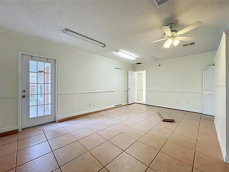 650 Whittingham Pl — Photo 50