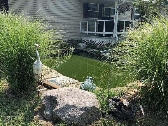 5th image of 275 County Road 1900e