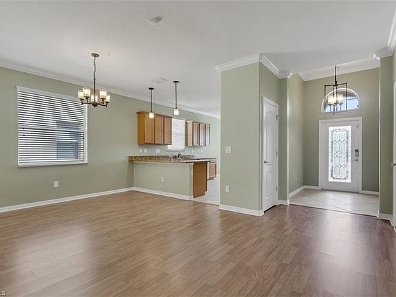 5th image of 2391 Heydon CIR E